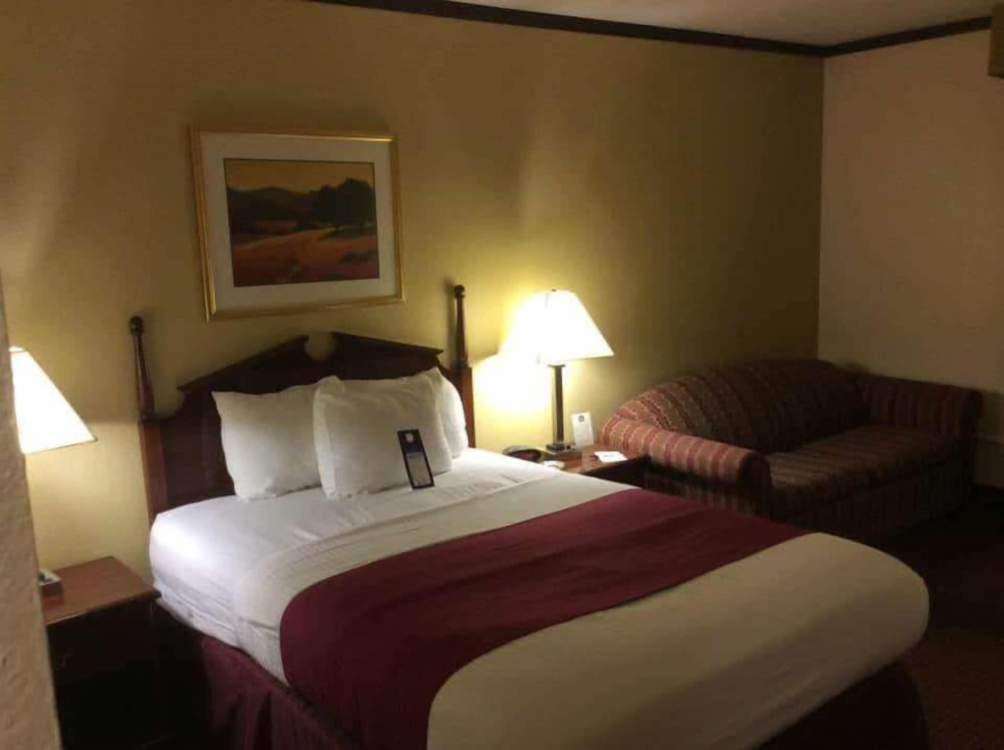 Hotel Baymont By Wyndham Effingham Extérieur photo